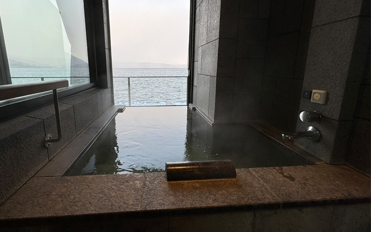 ザ・レイクスイート湖の栖の客室露天風呂